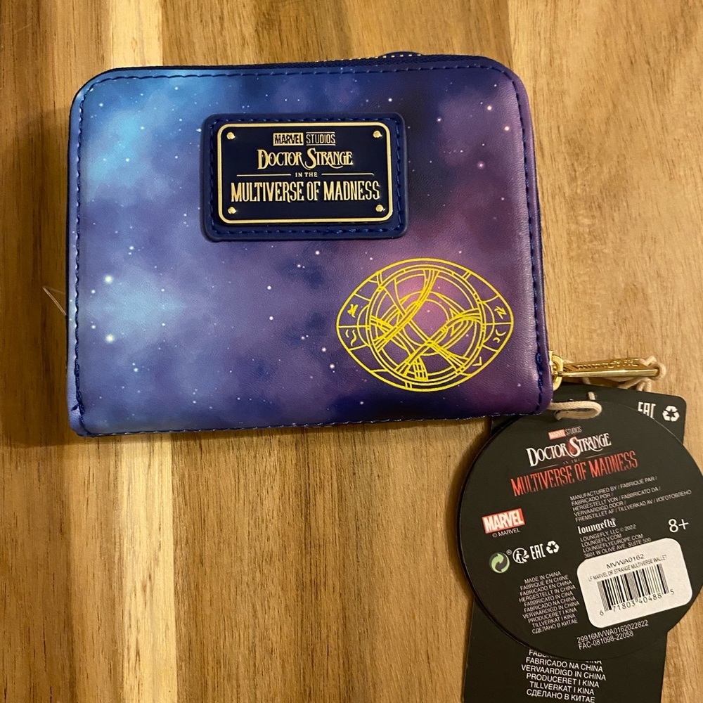 *NEW* Loungefly/Marvel Studios DOCTOR STRANGE Zip Around Wallet